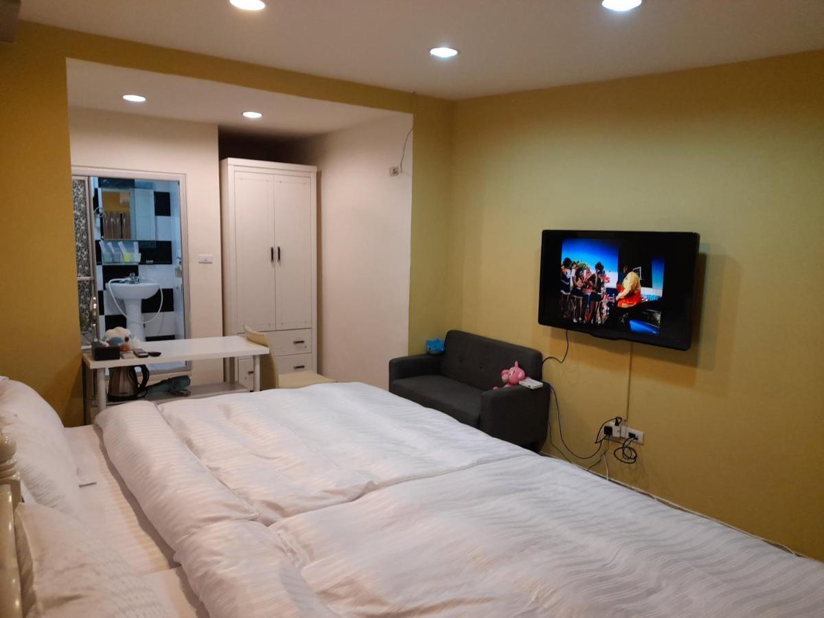 Miss You House Taichung Buitenkant foto