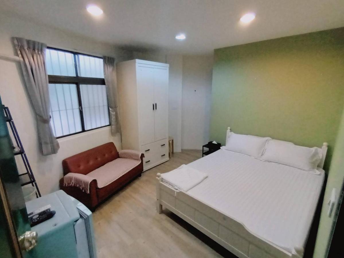 Miss You House Taichung Buitenkant foto