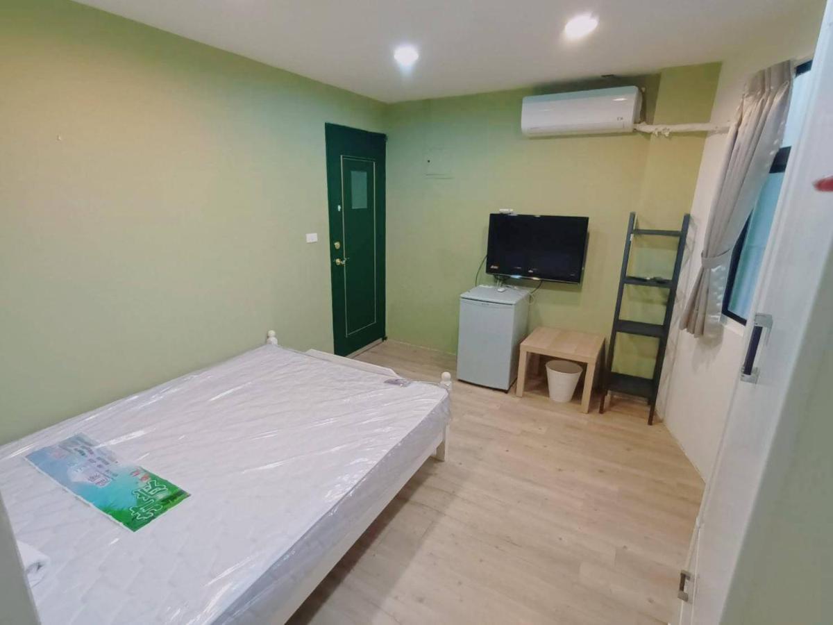 Miss You House Taichung Buitenkant foto