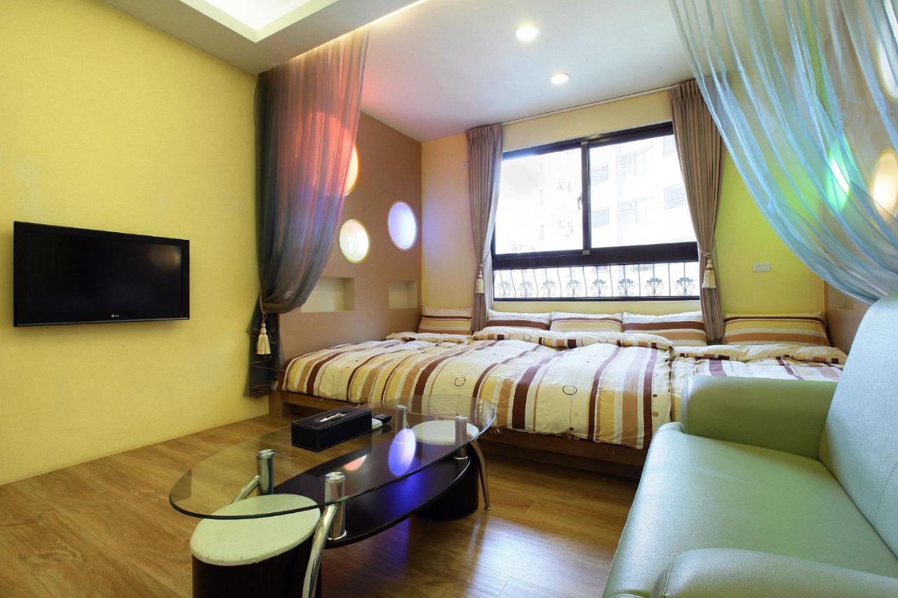Miss You House Taichung Buitenkant foto