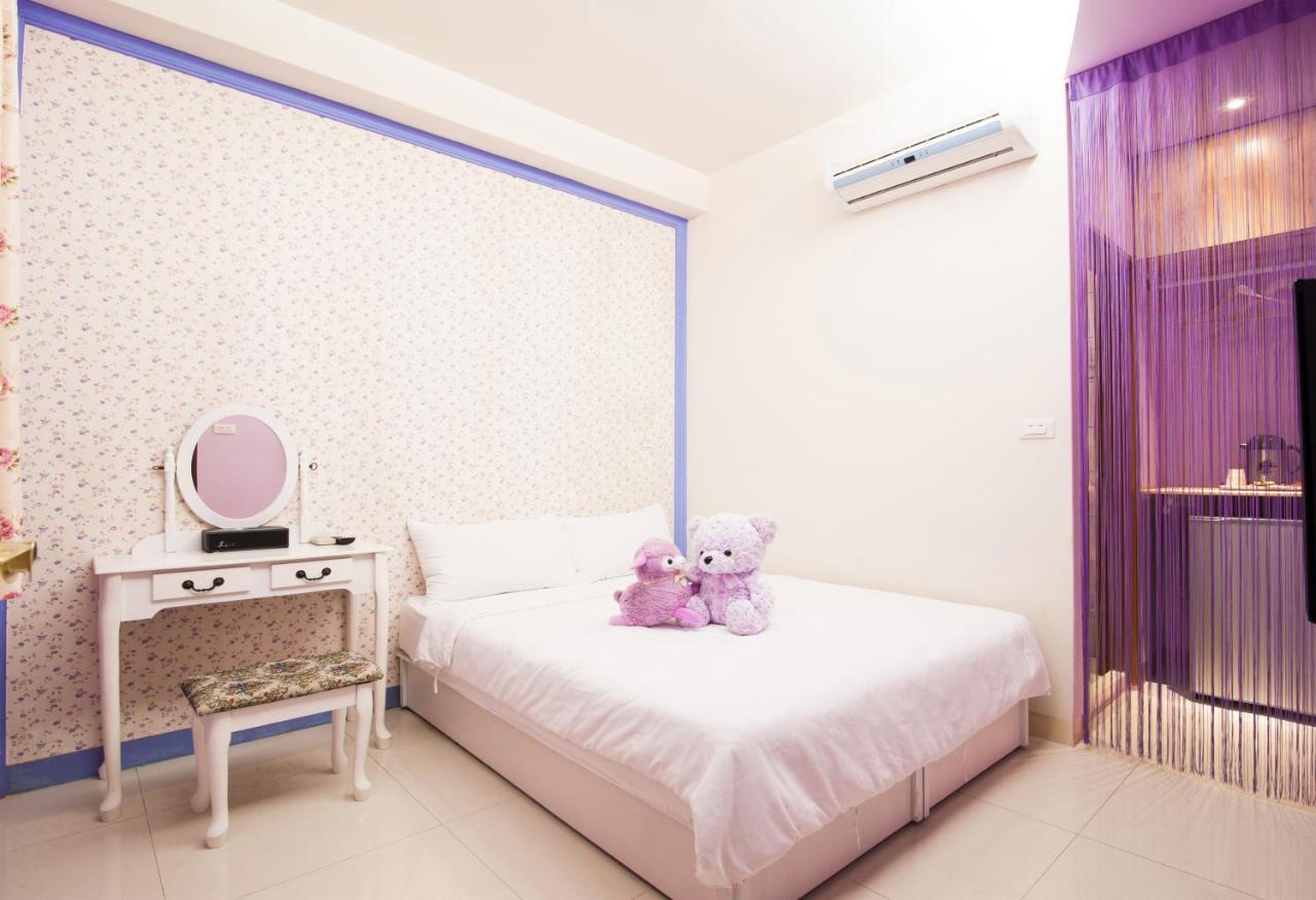 Miss You House Taichung Buitenkant foto