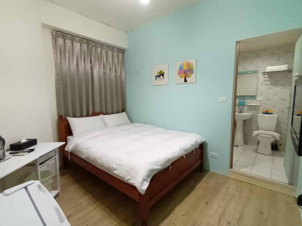 Miss You House Taichung Buitenkant foto