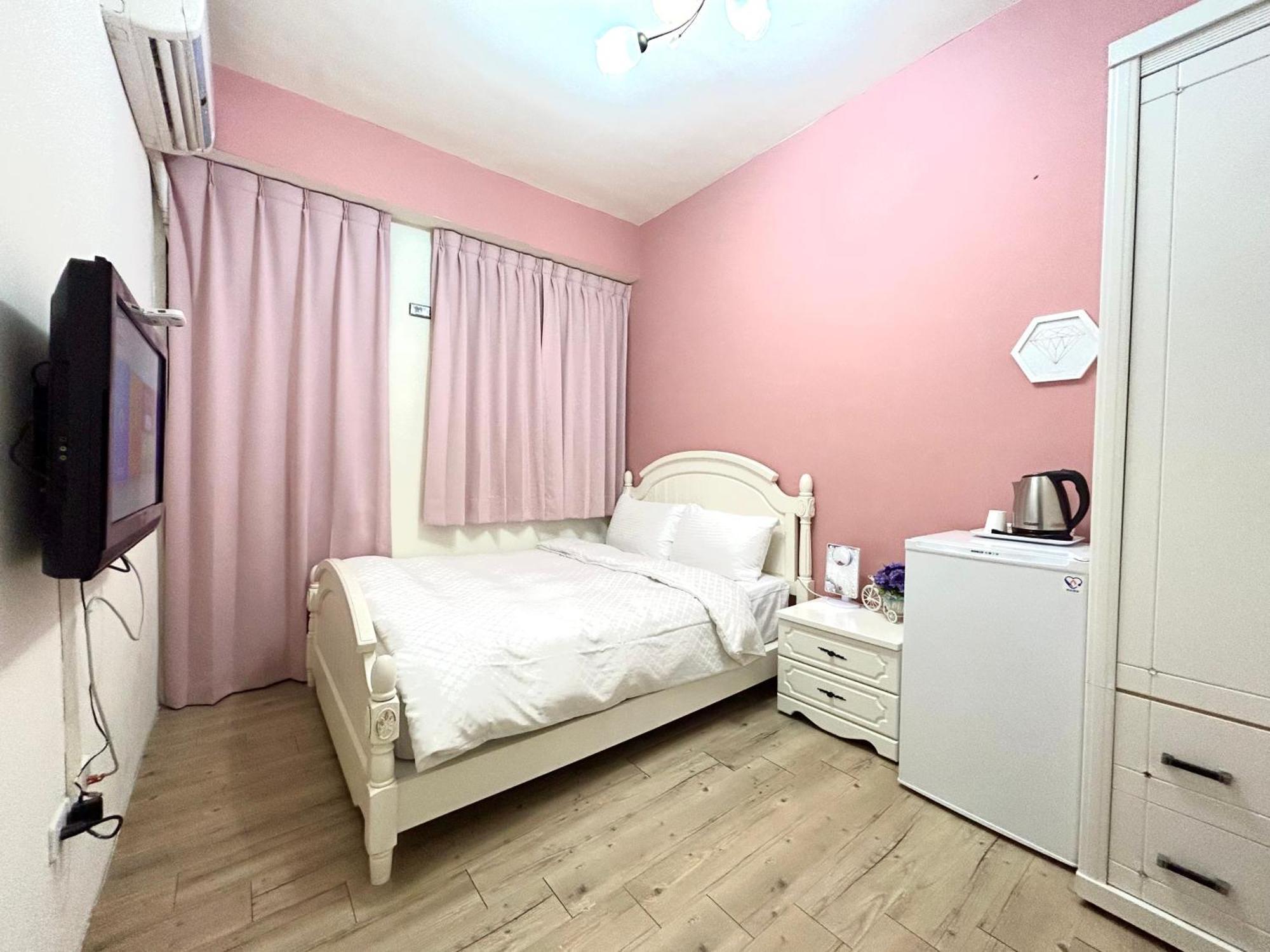 Miss You House Taichung Buitenkant foto