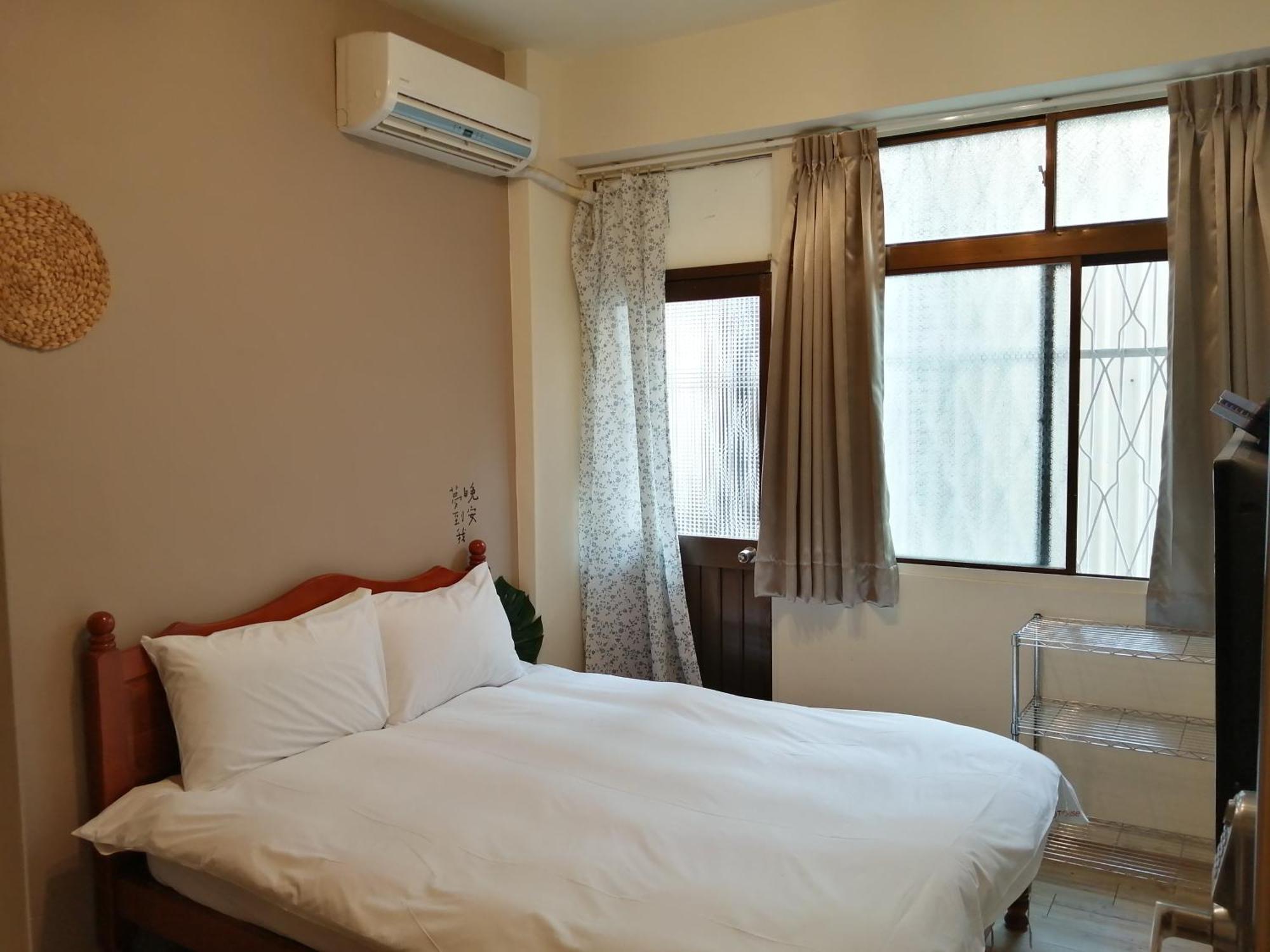 Miss You House Taichung Buitenkant foto