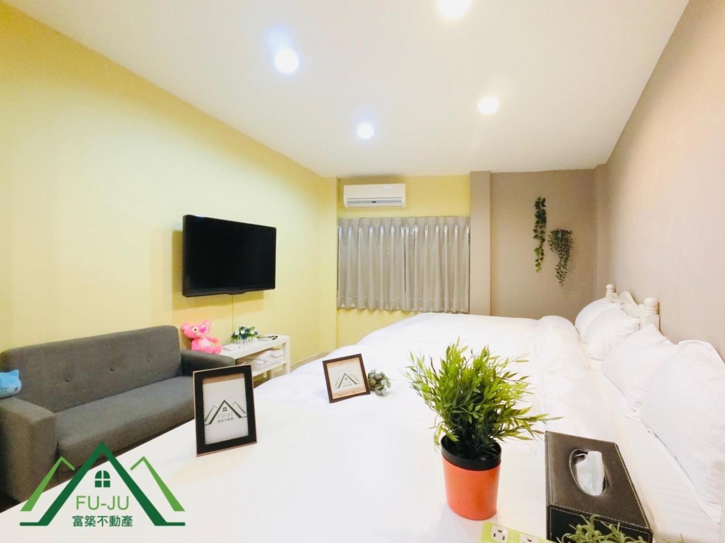 Miss You House Taichung Buitenkant foto